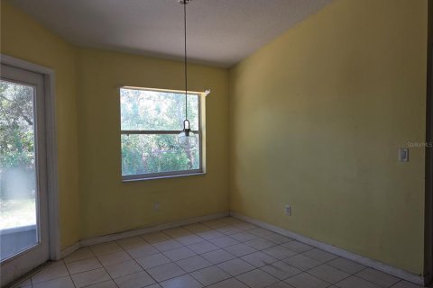 House in Ocala, Florida 3 bedrooms, 172.61 sq.m. № 2198422 - photo 11