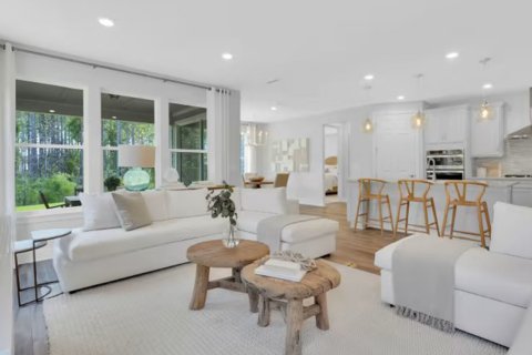 Casa en venta en Kissimmee, Florida, 4 dormitorios, 198 m2 № 38786 - foto 1
