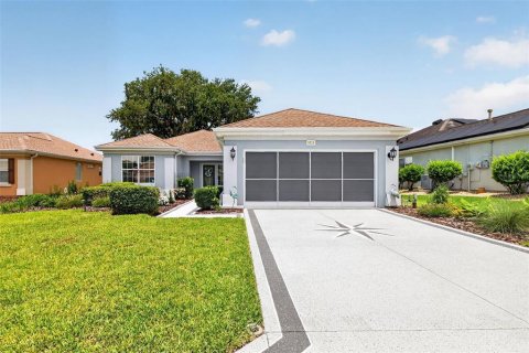 House in Summerfield, Florida 2 bedrooms, 117.24 sq.m. № 2225432 - photo 26
