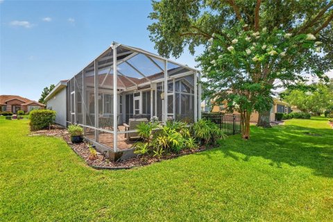 House in Summerfield, Florida 2 bedrooms, 117.24 sq.m. № 2225432 - photo 24