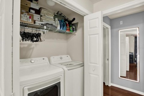 Condo in Tampa, Florida, 1 bedroom  № 2115059 - photo 15