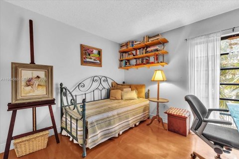 Купить кондоминиум в Майами, Флорида 3 спальни, 115.2м2, № 2048628 - фото 19