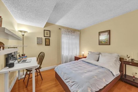 Купить кондоминиум в Майами, Флорида 3 спальни, 115.2м2, № 2048628 - фото 17