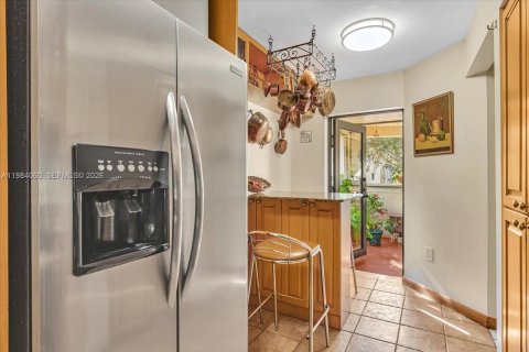 Купить кондоминиум в Майами, Флорида 3 спальни, 115.2м2, № 2048628 - фото 11