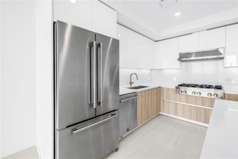 Copropriété à louer à Saint Petersburg, Floride: 2 chambres, 125.23 m2 № 2106930 - photo 4