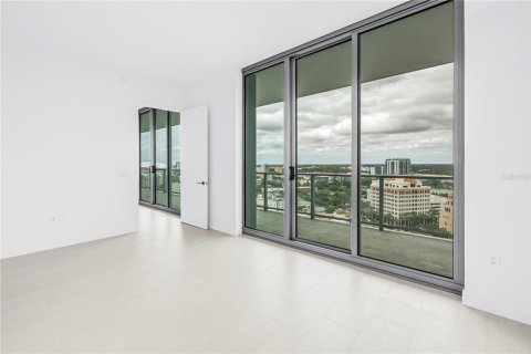 Copropriété à louer à Saint Petersburg, Floride: 2 chambres, 125.23 m2 № 2106930 - photo 12
