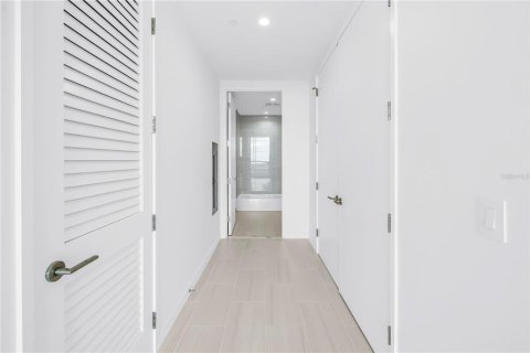 Copropriété à louer à Saint Petersburg, Floride: 2 chambres, 125.23 m2 № 2106930 - photo 17