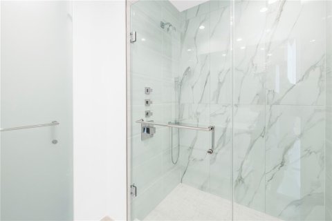 Copropriété à louer à Saint Petersburg, Floride: 2 chambres, 125.23 m2 № 2106930 - photo 14