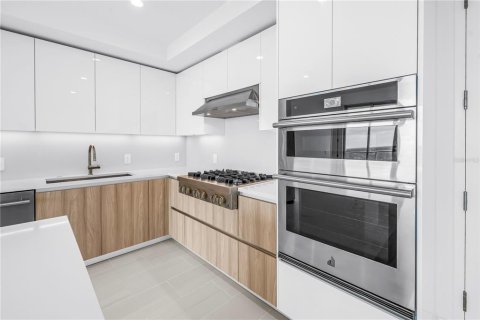 Copropriété à louer à Saint Petersburg, Floride: 2 chambres, 125.23 m2 № 2106930 - photo 5