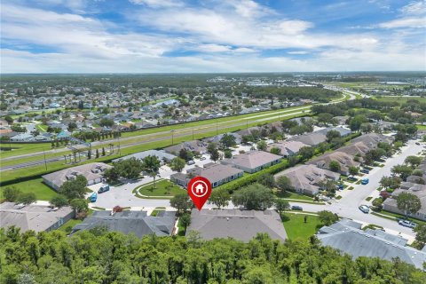 Townhouse in Kissimmee, Florida 2 bedrooms, 140.47 sq.m. № 1879739 - photo 6