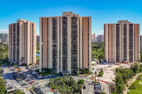 Copropriété à vendre à Aventura, Floride: 2 chambres, 107.49 m2 № 1951300 - photo 5