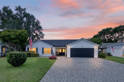Villa ou maison à vendre à Leesburg, Floride: 3 chambres, 210.98 m2 № 2272843 - photo 2