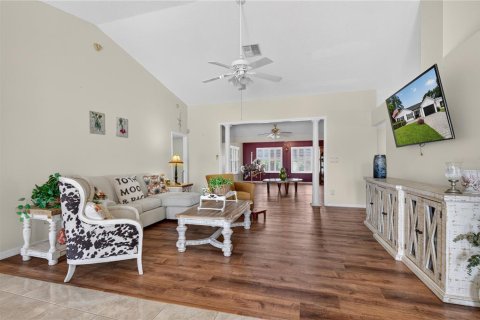 Villa ou maison à vendre à Leesburg, Floride: 3 chambres, 210.98 m2 № 2272843 - photo 11