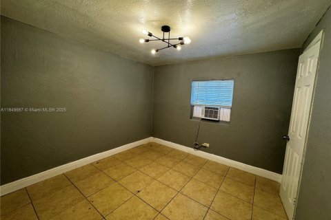 Appartement à louer à West Park, Floride: 2 chambres, 211.82 m2 № 1852029 - photo 9