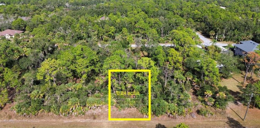 Land in Port Charlotte, Florida № 2202973