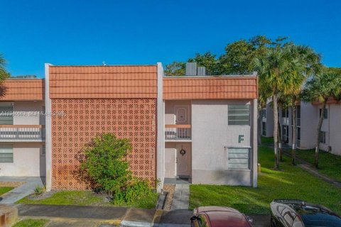 Copropriété à vendre à Davie, Floride: 2 chambres, 102.19 m2 № 1997983 - photo 17