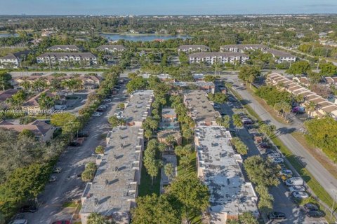 Copropriété à vendre à Davie, Floride: 2 chambres, 102.19 m2 № 1997983 - photo 22