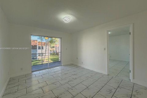 Copropriété à vendre à Davie, Floride: 2 chambres, 102.19 m2 № 1997983 - photo 10