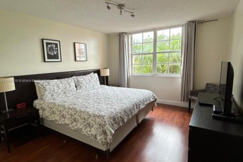 Condominio en venta en Aventura, Florida, 2 dormitorios, 109.62 m2 № 1711362 - foto 12