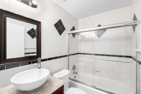 Copropriété à vendre à Coral Springs, Floride: 2 chambres, 103.49 m2 № 2084417 - photo 14