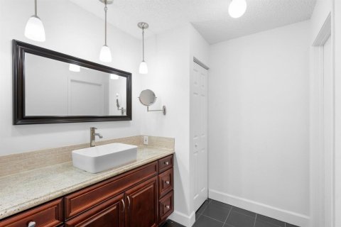 Copropriété à vendre à Coral Springs, Floride: 2 chambres, 103.49 m2 № 2084417 - photo 10