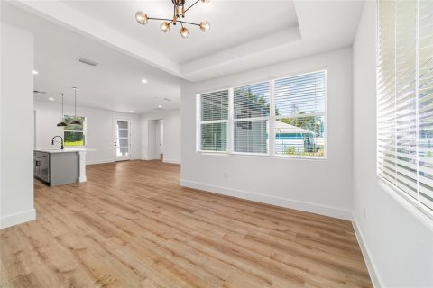 House in Ocala, Florida 3 bedrooms, 139.35 sq.m. № 1885909 - photo 18