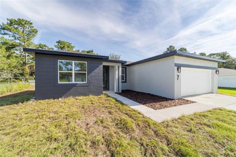 House in Ocala, Florida 3 bedrooms, 139.35 sq.m. № 1885909 - photo 2