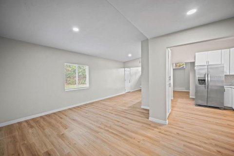 Casa en venta en Orlando, Florida, 3 dormitorios, 127.46 m2 № 2231679 - foto 11