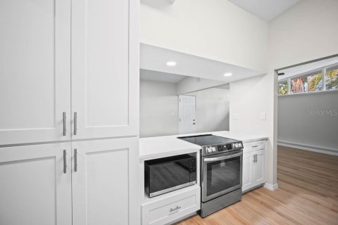 Casa en venta en Orlando, Florida, 3 dormitorios, 127.46 m2 № 2231679 - foto 8