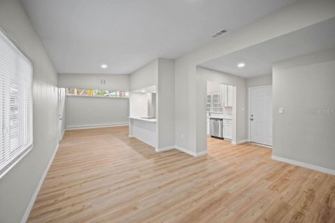 Casa en venta en Orlando, Florida, 3 dormitorios, 127.46 m2 № 2231679 - foto 9