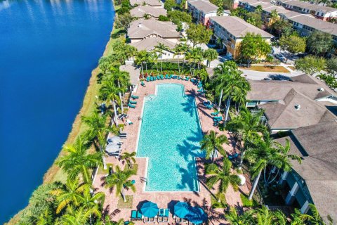 Touwnhouse à louer à West Palm Beach, Floride: 2 chambres, 126.07 m2 № 2390222 - photo 7