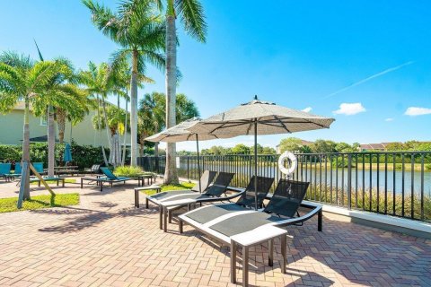 Touwnhouse à louer à West Palm Beach, Floride: 2 chambres, 126.07 m2 № 2390222 - photo 25