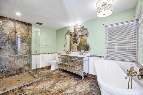 Villa ou maison à vendre à Davie, Floride: 4 chambres, 218.32 m2 № 2087358 - photo 17