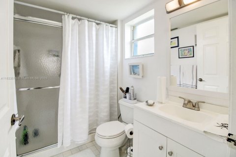 Copropriété à vendre à Sunrise, Floride: 2 chambres, 104.98 m2 № 1979721 - photo 10