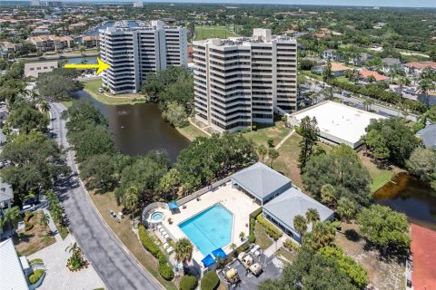 Condo in Gulfport, Florida, 3 bedrooms № 2316763 - photo 3