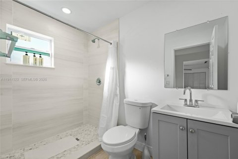 Villa ou maison à vendre à Hollywood, Floride: 4 chambres, 197.97 m2 № 1997499 - photo 21