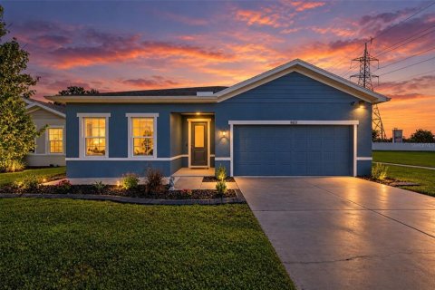 Casa en New Port Richey, Florida 4 dormitorios, 187.38 m2 № 2379378