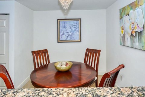 Condominio en alquiler en Sarasota, Florida, 2 dormitorios, 137.87 m2 № 1334567 - foto 24