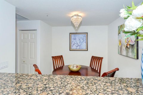 Condominio en alquiler en Sarasota, Florida, 2 dormitorios, 137.87 m2 № 1334567 - foto 23
