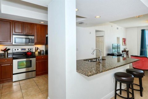 Condominio en alquiler en Sarasota, Florida, 2 dormitorios, 137.87 m2 № 1334567 - foto 20