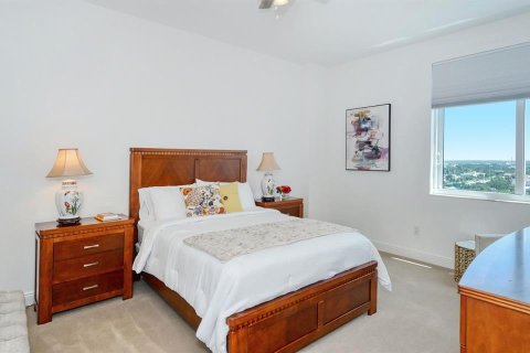 Condominio en alquiler en Sarasota, Florida, 2 dormitorios, 137.87 m2 № 1334567 - foto 15