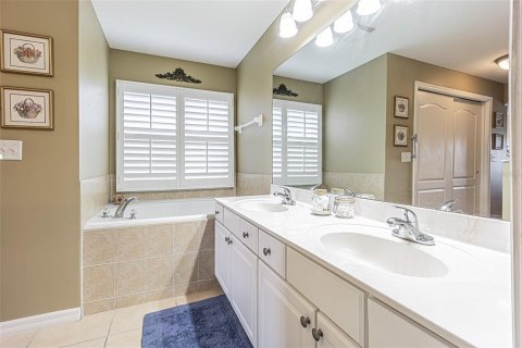 Casa en venta en San Antonio, Florida, 3 dormitorios, 163.69 m2 № 2225972 - foto 22