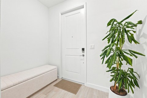 Купить таунхаус в Лейк-Уорт, Флорида 6 комнат, 171.96м2, № 2192024 - фото 16