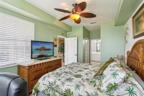 Copropriété à vendre à Fort Myers, Floride: 2 chambres, 130.99 m2 № 1887198 - photo 11