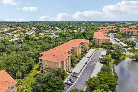 Copropriété à vendre à Fort Myers, Floride: 2 chambres, 130.99 m2 № 1887198 - photo 23