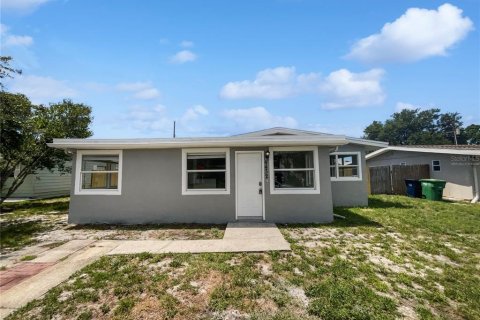 Casa en venta en Tampa, Florida, 3 dormitorios, 110.55 m2 № 1785366 - foto 2