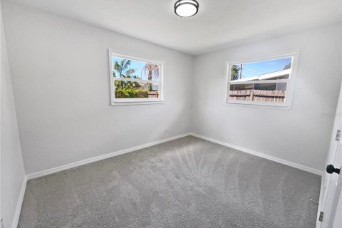 Casa en venta en Tampa, Florida, 3 dormitorios, 110.55 m2 № 1785366 - foto 17
