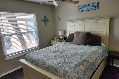 Condo in Bradenton, Florida, 3 bedrooms  № 1824974 - photo 9