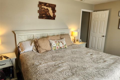 Condo in Bradenton, Florida, 3 bedrooms  № 1824974 - photo 20