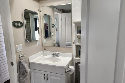 Condo in Bradenton, Florida, 3 bedrooms  № 1824974 - photo 8